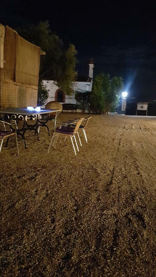 Oasis Studios Ag Pantes Agioi Pandes Bagian luar foto