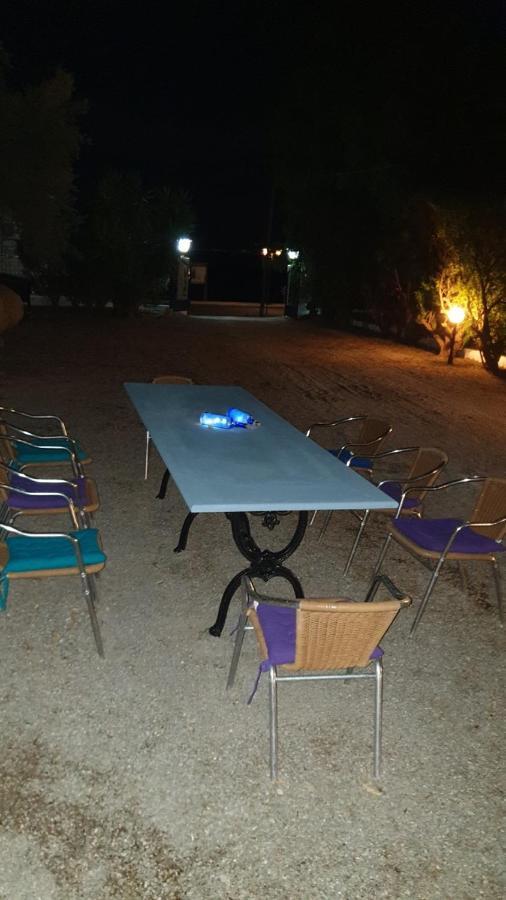 Oasis Studios Ag Pantes Agioi Pandes Bagian luar foto